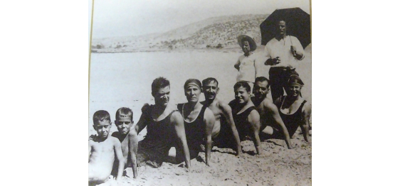 Κολυμβητές στο Παλαιό Φάληρο